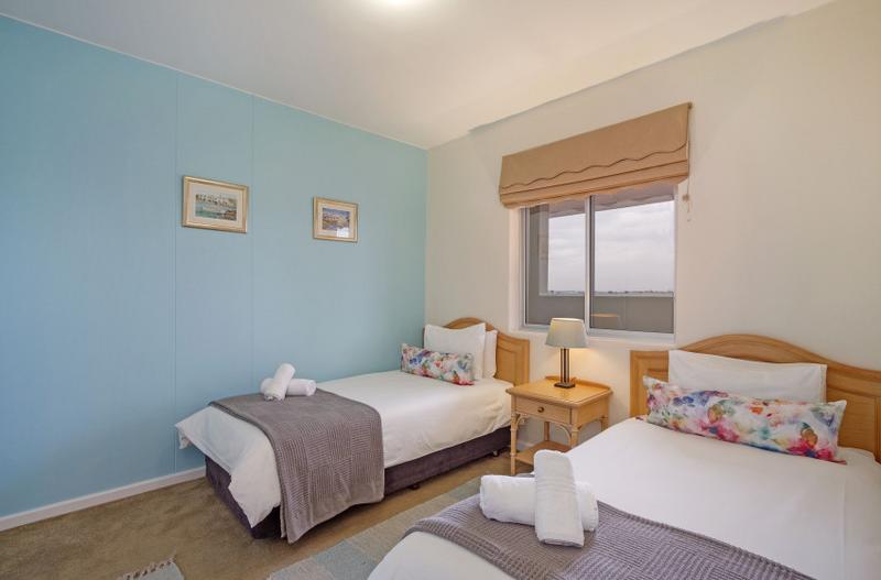 2 Bedroom Property for Sale in Dolphin Beach Western Cape